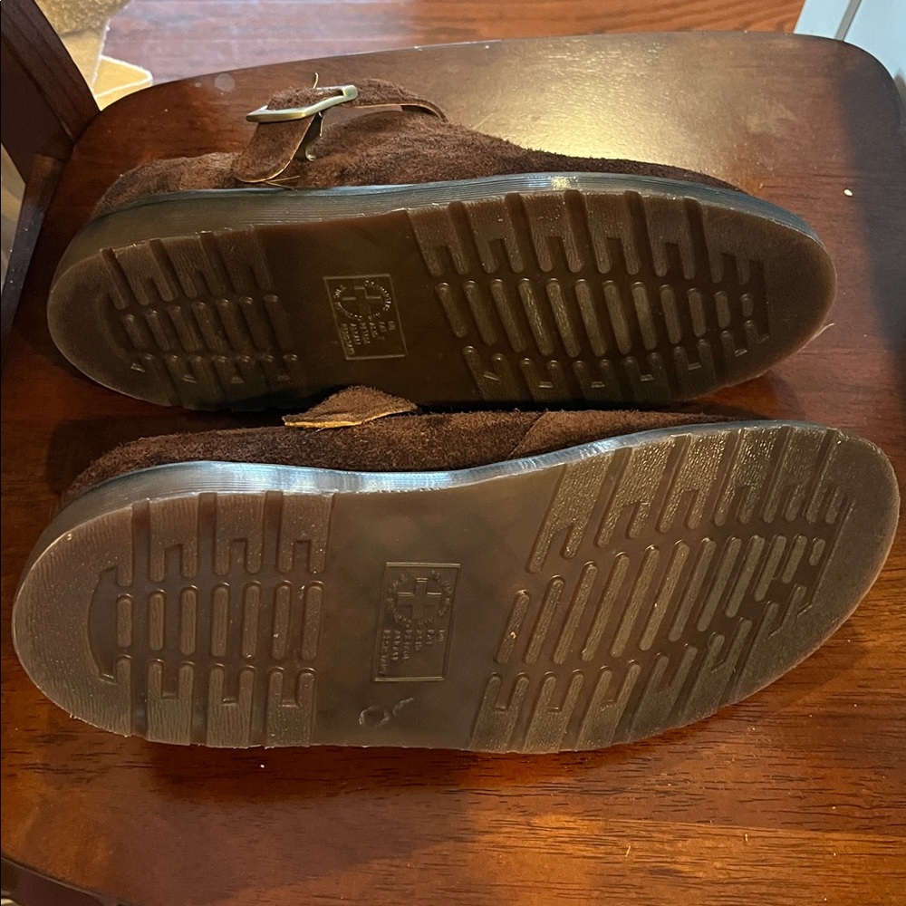 Dr. Martens Brown Suede Women's Shoes - Picture 4 of 5